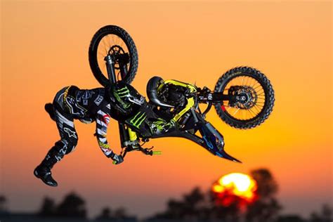 FMX Insider No.15: Bike Flip History - Transmoto