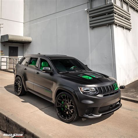 1,150-HP Jeep Trackhawk Is Satin Black but Let’s See-Through, It's RS Hulk Green - autoevolution