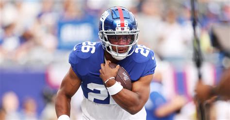 Saquon Barkley 'Shaping Up for a Major Bounce-Back Season,' Says Giants Insider | News, Scores ...