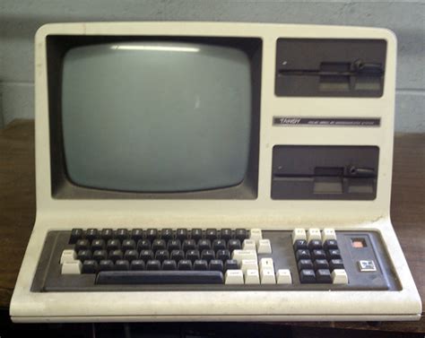 The Tandy TRS-80 Model 4D computer – Engineering Radio