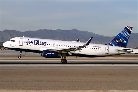 JetBlue Airways Airbus A320-200 Takeoff at Las Vegas | Aircraft Wallpaper Galleries