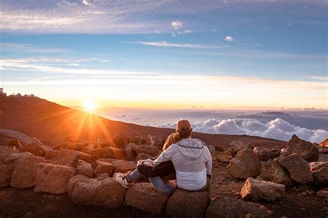 4 Reasons Why Sunset at Haleakala National Park Beats Sunrise (+ Tips for Seeing a Spectacular ...