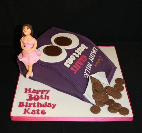 Cadburys buttons cake - Decorated Cake by The Cake Cwtch - CakesDecor