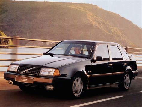 VOLVO 440 Specs & Photos - 1988, 1989, 1990, 1991, 1992, 1993 ...