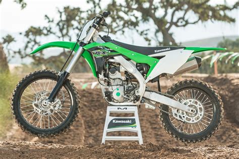 2017 Kawasaki KX250F – FIRST RIDE REVIEW | GearOpen