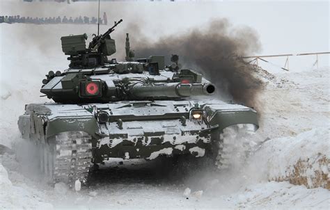 Russia's T-90 Tank Is Quite Powerful (But Maybe Obsolete?) - 19FortyFive