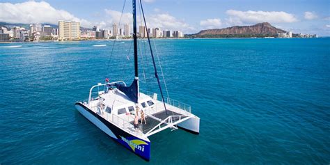 $42 & up – Oahu Catamaran Sail: Afternoon or Sunset | Travelzoo