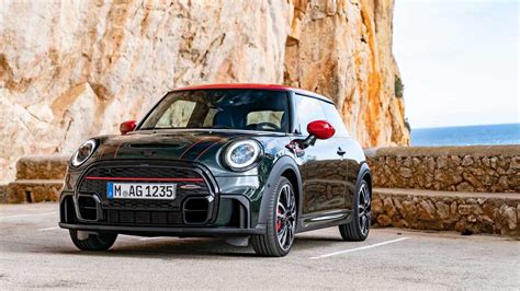 Mini Cooper John Cooper Works 2024 - Anette Suellen