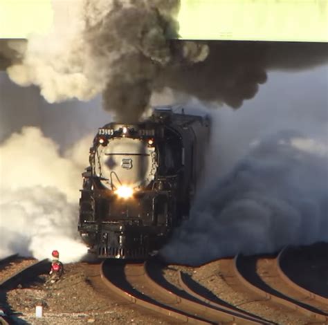 UP Challenger 3985 Blows Her Steam - Train Fanatics