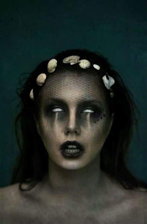 50 Creepy And Scary Halloween Makeup Looks You Need To Copy Now - Women Fashion Lifestyle Blog ...