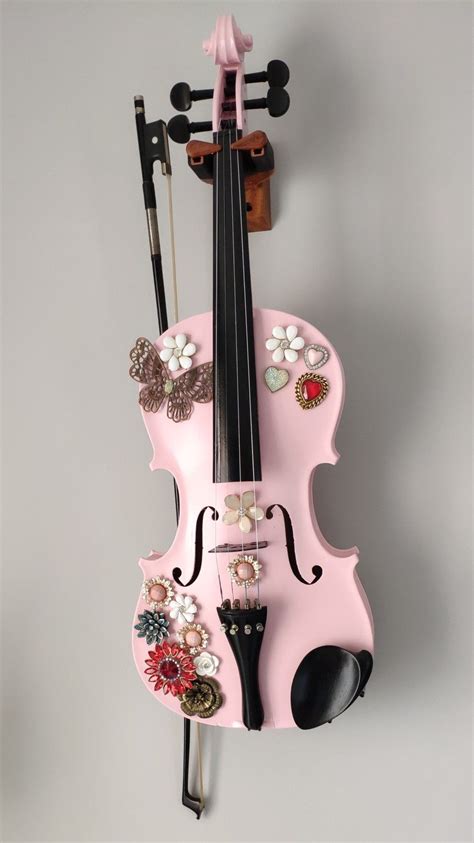 Old violin idea | Instruments art, Pink violin, Violin art