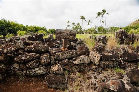 Hawaiian Heiau-Temples | IMI Tours | Hawaii Tours & Attractions