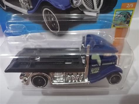 Hot Wheels 2023 HW Haulers Fast-Bed Hauler - Navy Blue, Hobbies & Toys, Toys & Games on Carousell