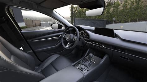 Mazda 3 Sedan Interior 2024 - Zea Lillis