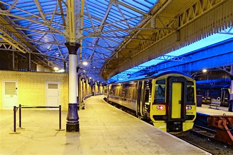 DSC05058 | ScotRail, 158710, Aberdeen Railway Station, Aberd… | Flickr