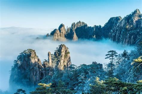 Winter Huangshan Mountains