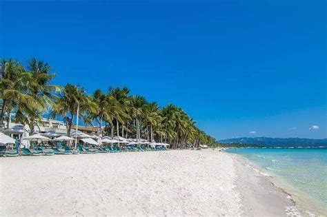 Complete Guide To The Best Beaches On Boracay - Swedish Nomad