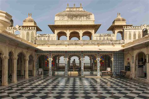 Inside Udaipur City Palace Museum: A Photo Tour and Guide