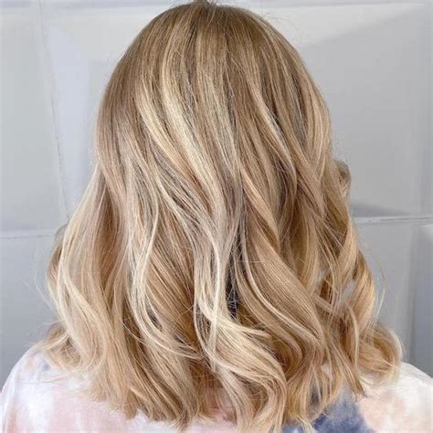 Sandy Blonde Hair Color Ideas & Formulas | Wella Professionals