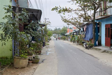 Street Art: Tam Thanh Mural Village - Sailingstone Travel