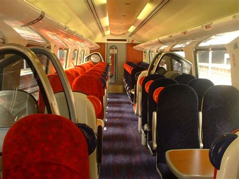 BRITISH RAIL CLASS 221 "Súper Voyager", interior View of Standard Class ...