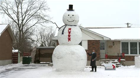 Global National - Giant snowman in London, Ontario - YouTube