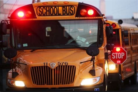 Stop when school bus lights are flashing, police urge - TimminsToday.com