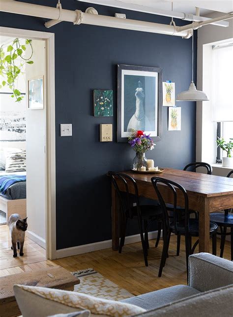 9 Striking Navy Blue Paint Colors For Your Room Makeover