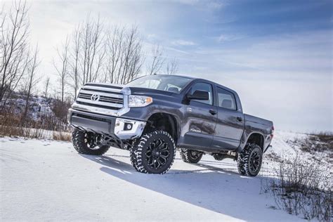 toyota tundra lifted grey