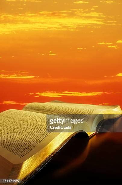 1,295 Illuminated Bible Stock Photos, High-Res Pictures, and Images - Getty Images