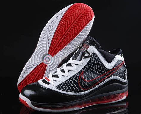 Nike Air Max Lebron 7 - Nike Air Max Lebron 7 Sneakers, Nike Air Max Lebron 7 Basketball Shoes ...