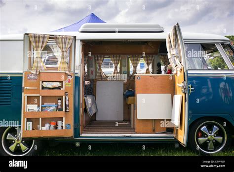 Introduce 45+ images inside volkswagen camper van - In.thptnganamst.edu.vn