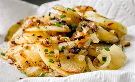 Fried Potatoes and Onions | Chenée Today