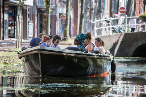 Delft: Open Boat Canal Cruise With Skipper