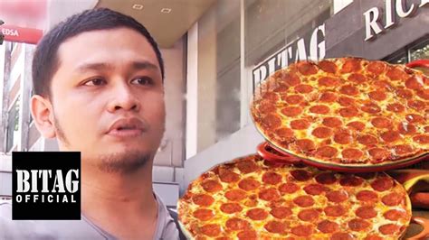 Shakey's kitchen staff, pinaikot-ikot lang! - YouTube