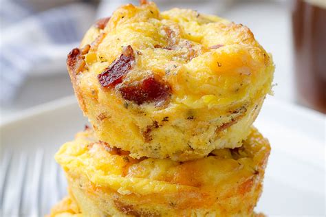 bacon-and-egg muffins