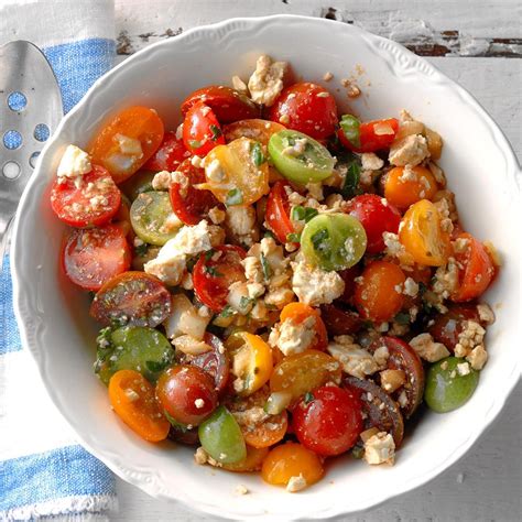 Tomato Feta Salad Recipe: How to Make It