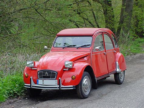 CITROEN 2CV - Review and photos