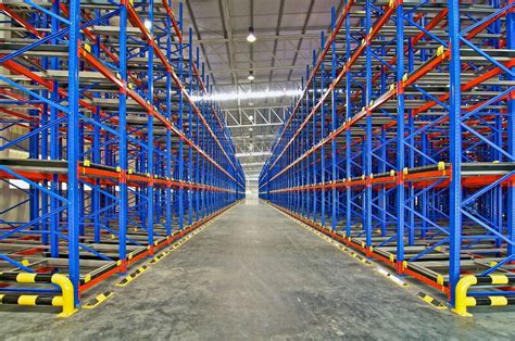 Customize Your Warehouse Pallet Racking Layout