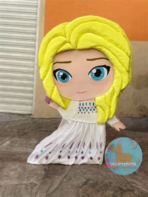 Elsa frozen 2 | Piñatas faciles, Piñatas