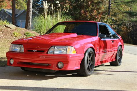 1991 Ford Mustang GT/Cobra Hatchback 2-Door 5.0L