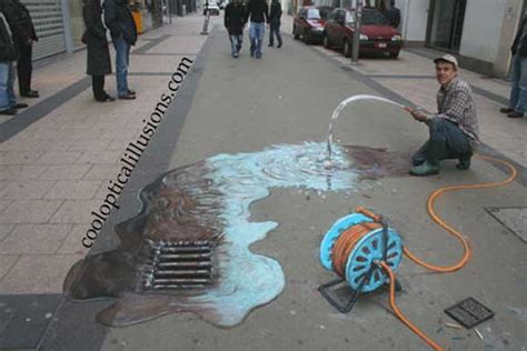 Amazing sidewalk chalk art