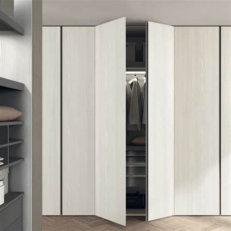 Efficient Storage Solutions: Modular Wardrobe Systems with Doors – redboth.com