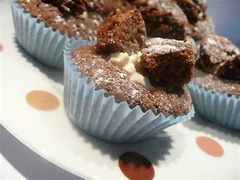 Chocolate Butterfly Buns Recipe www.thecakerecipe.co.uk | Flickr