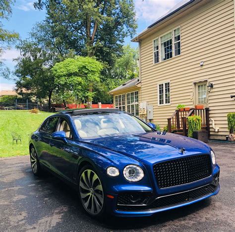 2020 Bentley Flying Spur First Edition in Moroccan Blue