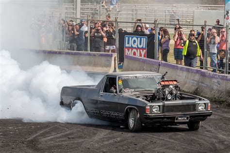 Immortal blown small-block HQ Holden burnout ute - video