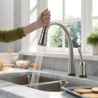 Simplifying Remodeling: The 6 Most Popular Kitchen Faucet Styles