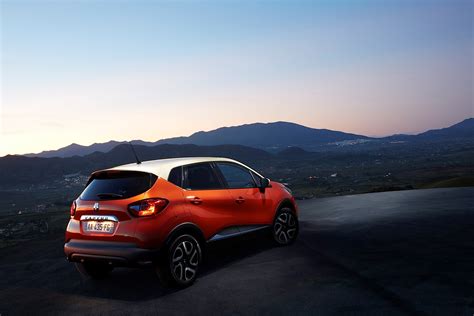 RENAULT Captur Specs & Photos - 2013, 2014, 2015, 2016, 2017 ...