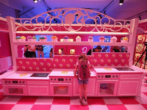 Barbie Dreamhouse a Feminist Nightmare? | lip magazine