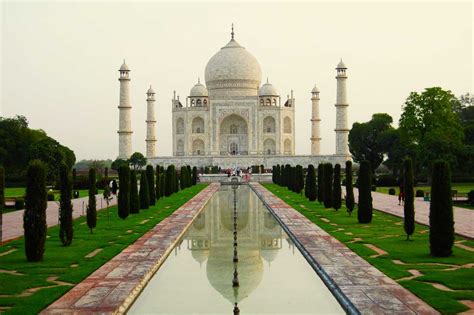 51 Famous Historical Monuments of India